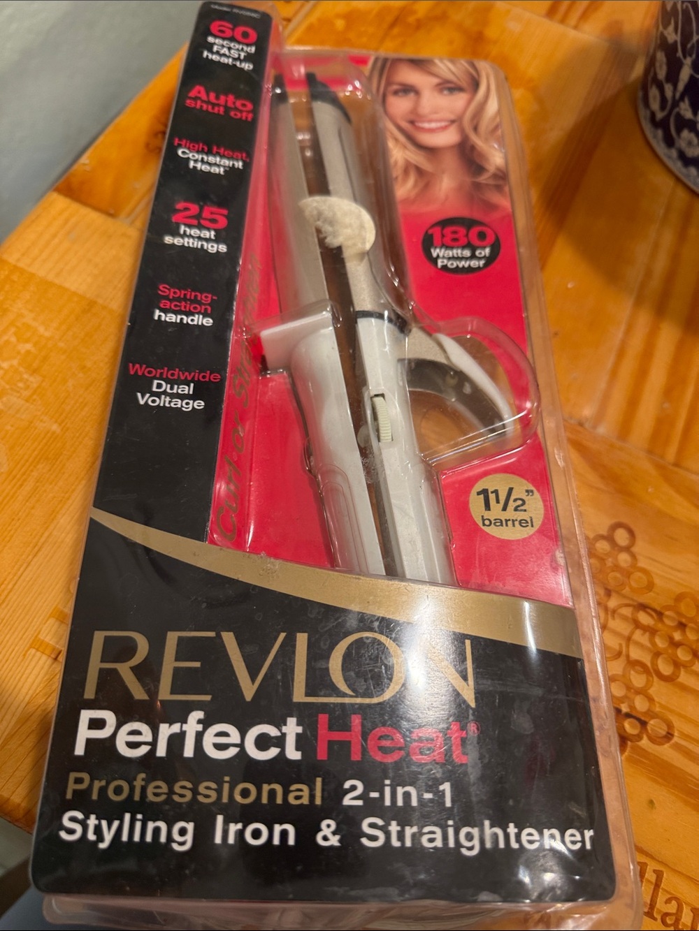 Revlon White and Gold 2-in-1 Styling Iron & Straightener 1 1/2 In New Old Stock